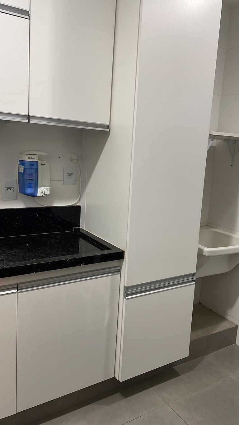 Muy cerca de todo. Entre Bueno y Marista, con hospitales, ce