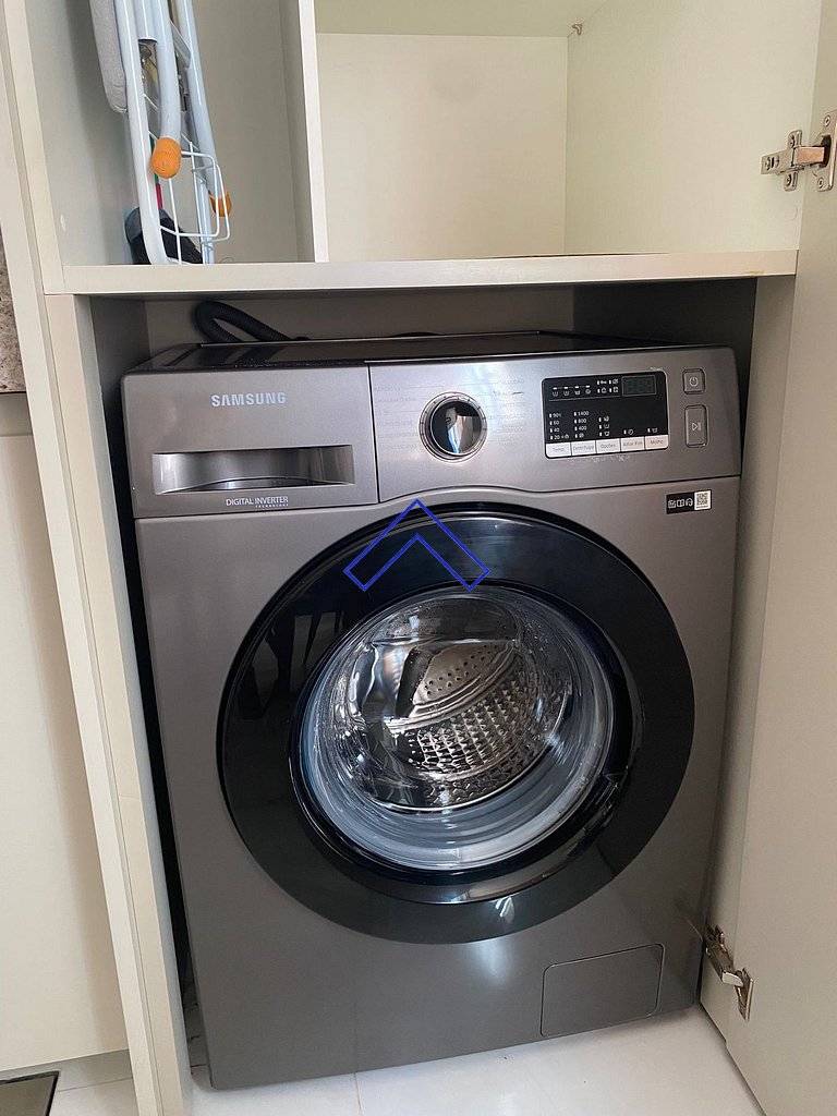 Luxury and Convenience in Bueno – Walk Everywhere