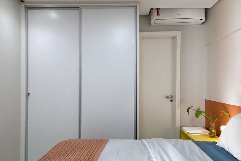 City view, Pool, 0.5 miles near Malls, Markets, Park