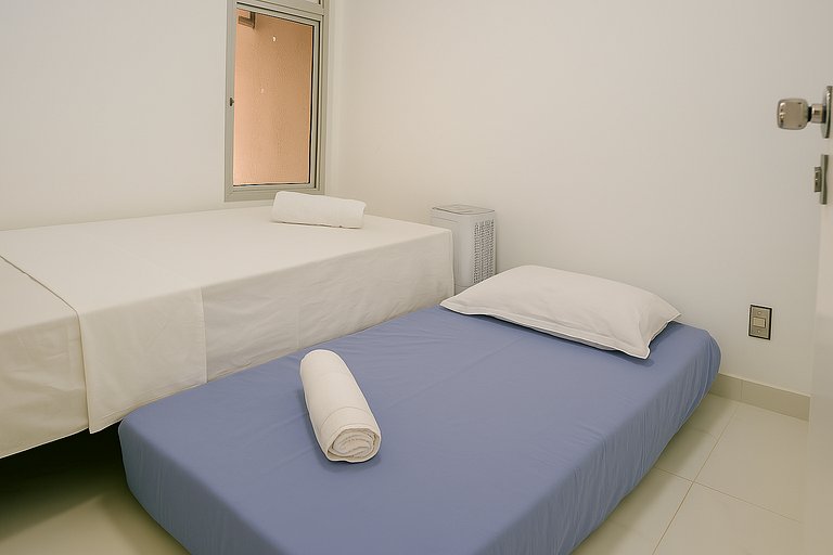 Apartamento totalmente amueblado cerca de centro comercial,