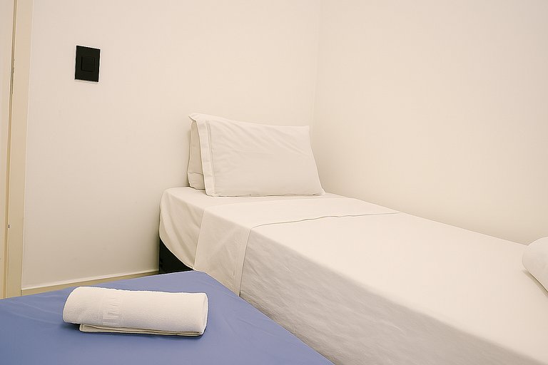 Apartamento totalmente amueblado cerca de centro comercial,