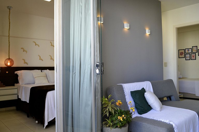 Modern apartment with 2 bedrooms, pool and view.