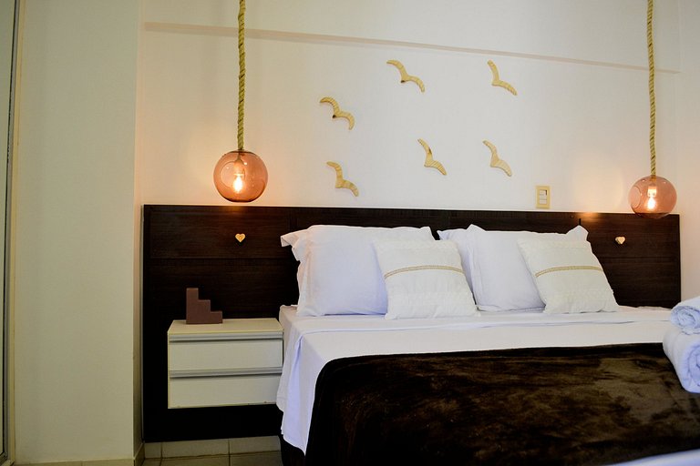 Modern apartment with 2 bedrooms, pool and view.