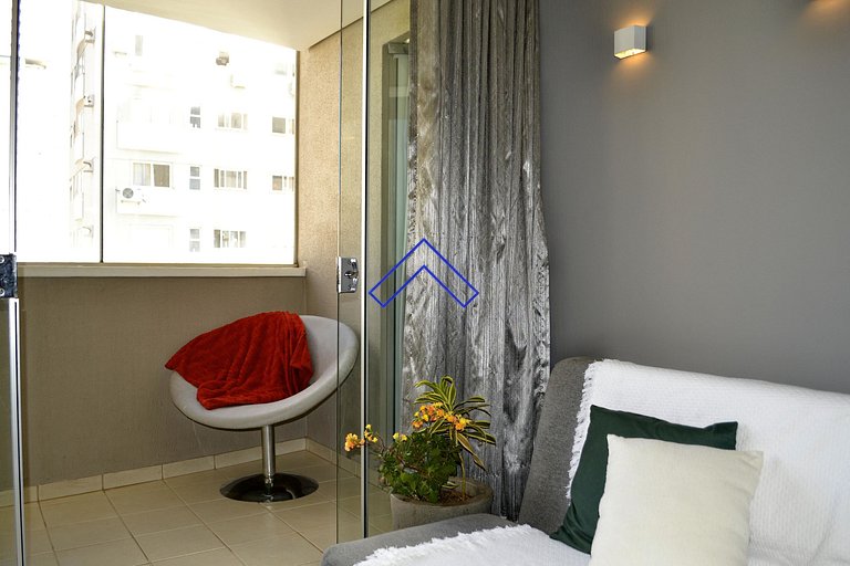 U1104A - Modern apartment with 2 bedrooms, pool and view.