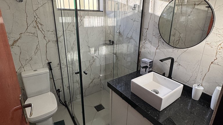 Casa Aconchegante com Ar em Tudo – Próx ao Centro!