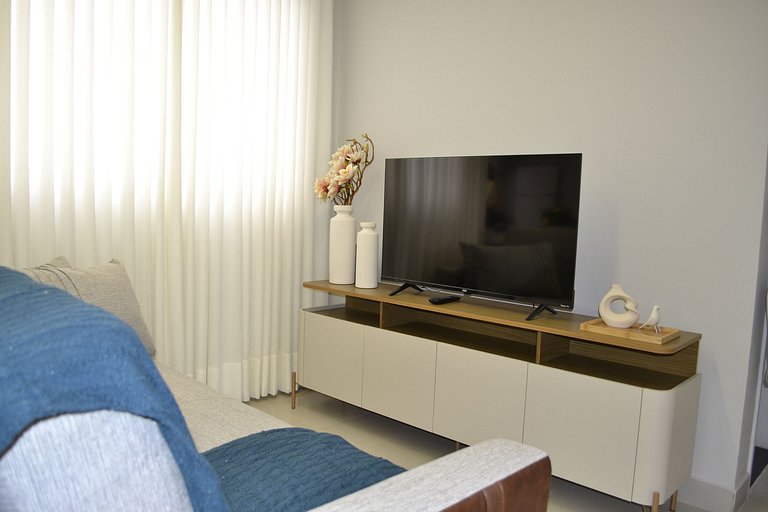 Your Modern Retreat | 3 Elegant Bedrooms