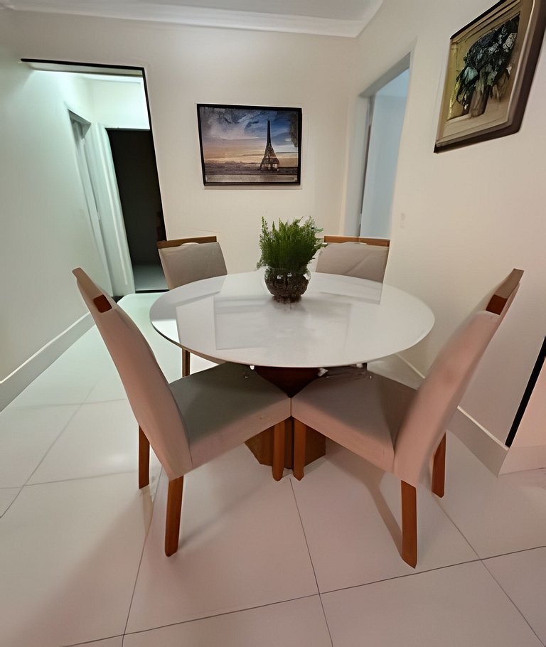 Comfortable, close to Av. 85 and T-63