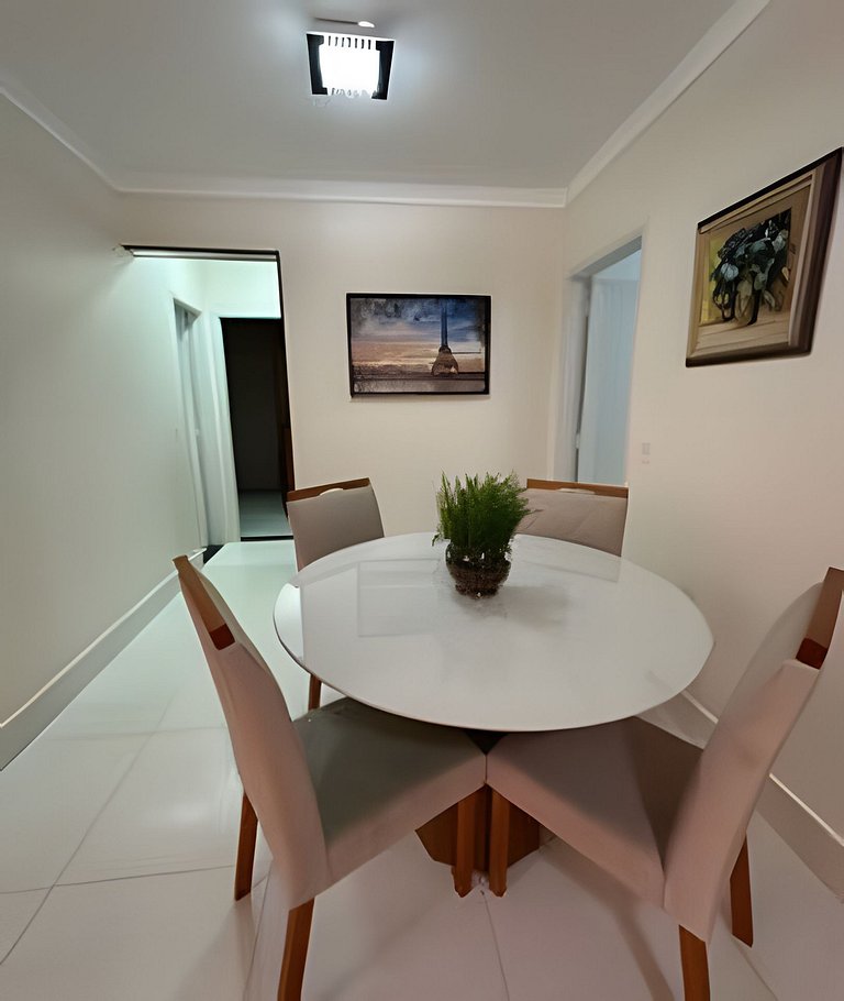 Comfortable, close to Av. 85 and T-63
