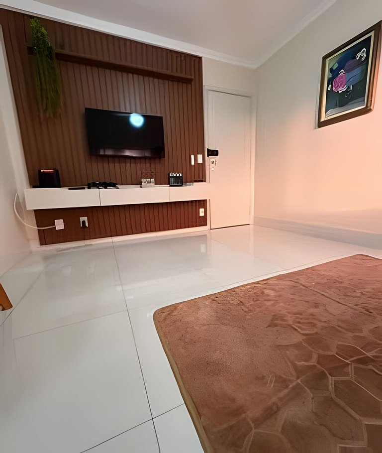 Comfortable, close to Av. 85 and T-63