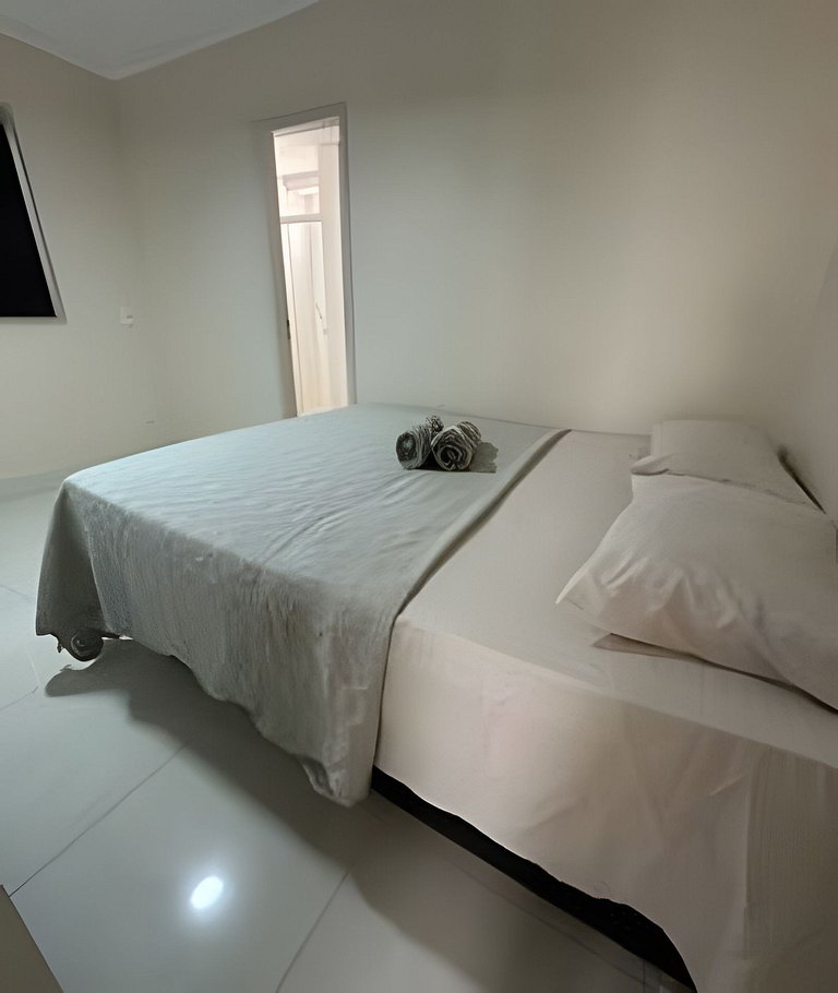 Comfortable, close to Av. 85 and T-63