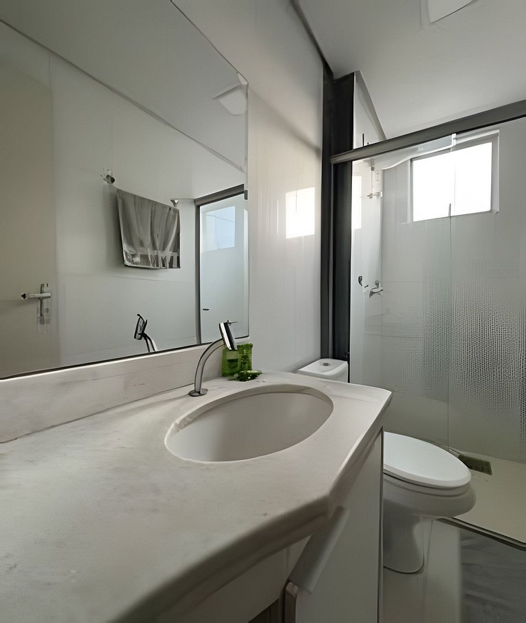 Comfortable, close to Av. 85 and T-63
