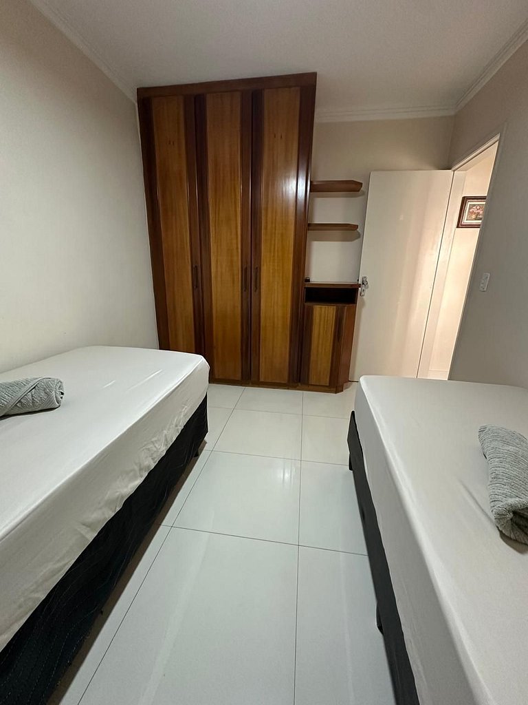 Comfortable, close to Av. 85 and T-63