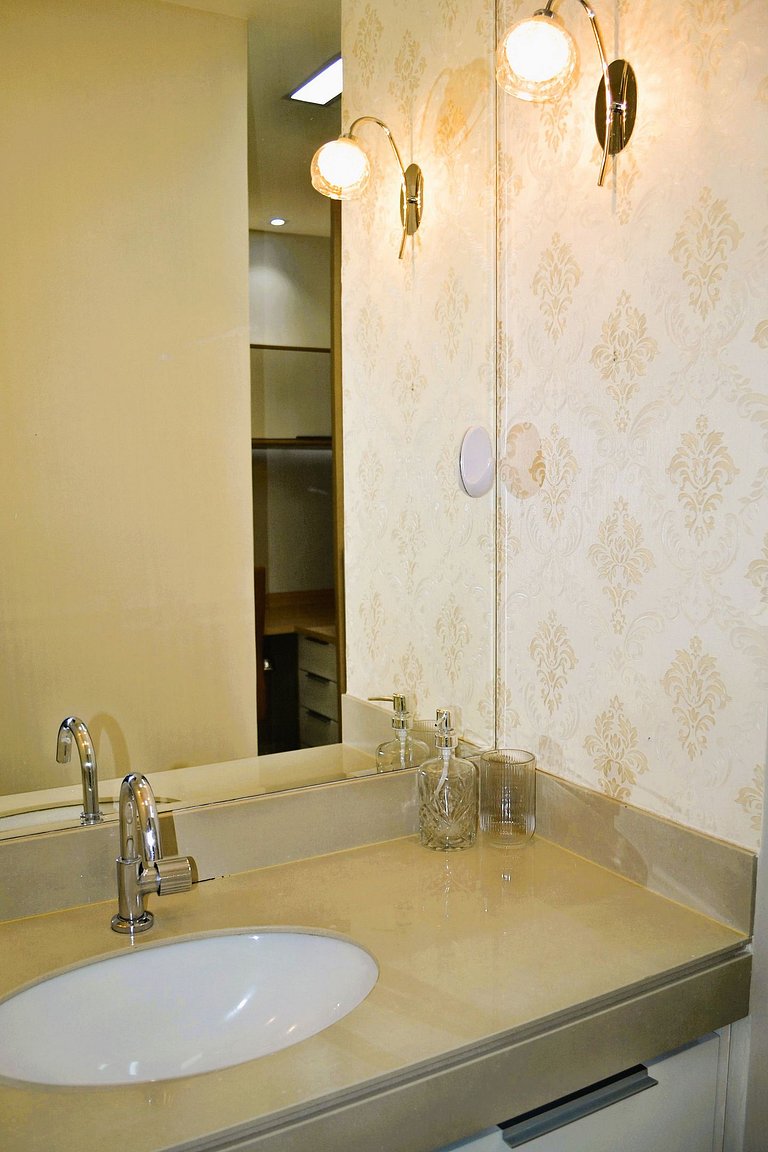 Living in the Clouds! Spectacular View of Goiânia