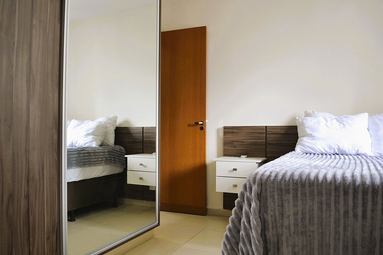 Apto Moderno c/ Workspace, Garagem, Próx Hospitais