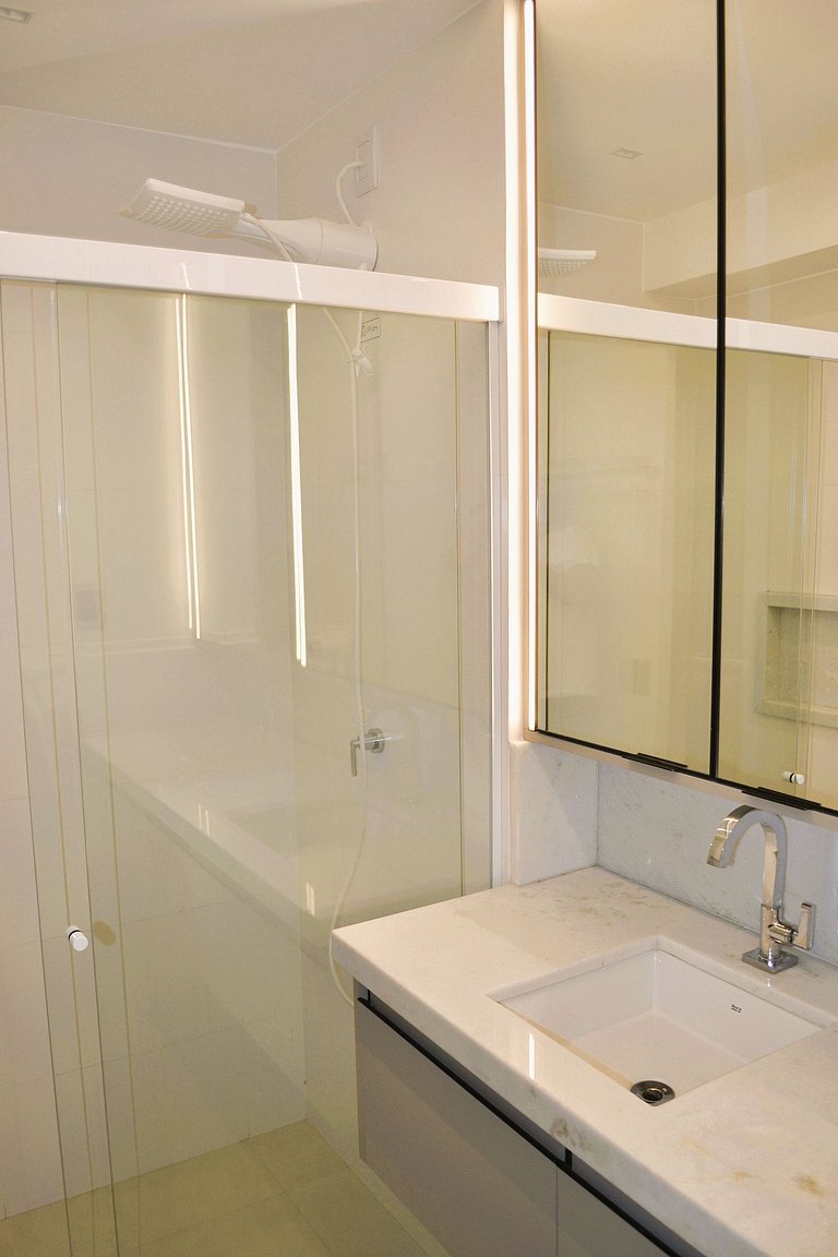 Smart Luxury: The Most Sophisticated Flat in Bueno