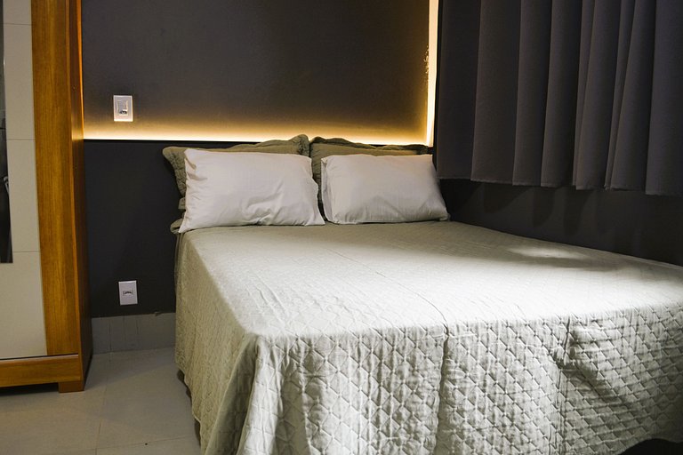 Studio Moderno e Completo próx. ao Polo Industrial