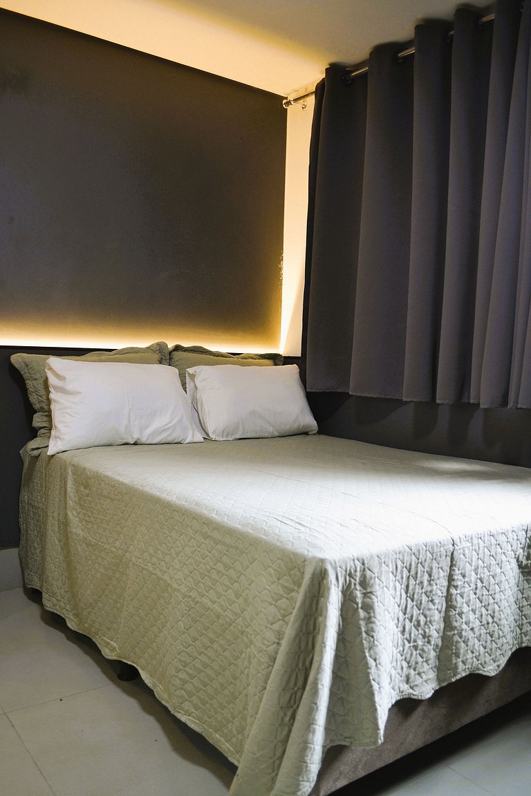 Impecável Studio c/ Cozinha Completa e Máq Lavar