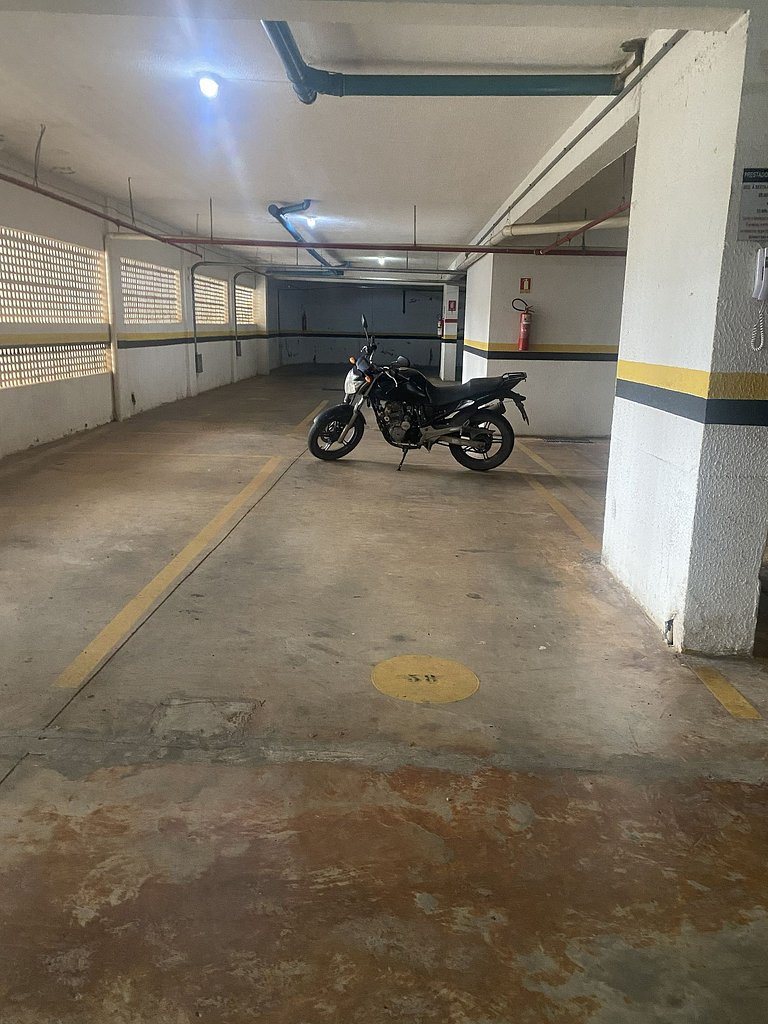 Relájate en GYN: Piscina, sauna y vista panorámica