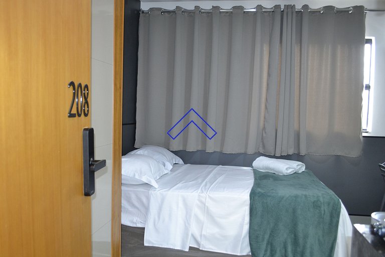 RG208 - Premium Apartment in the Business Hub: Comfort and S