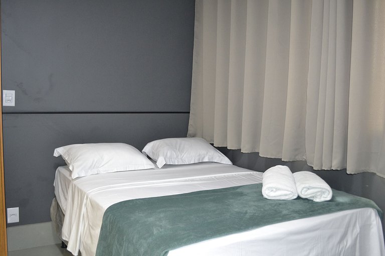 Fully furnished apt: perfect for work and leisure