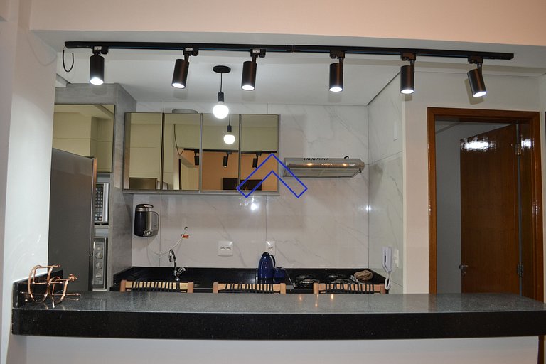 2-BR Apt w/ A/C & private barbecue near Flamboyant
