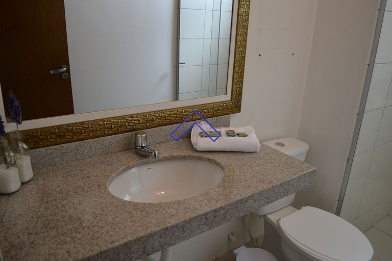 Apt 2Q +Ar +Churrasq Privativa /Próx Flamboyant