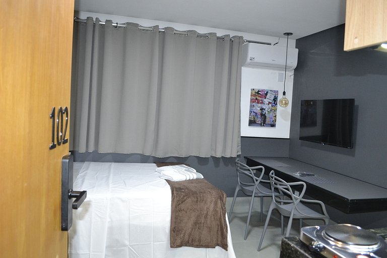 New studio w/ a/c and washing machine