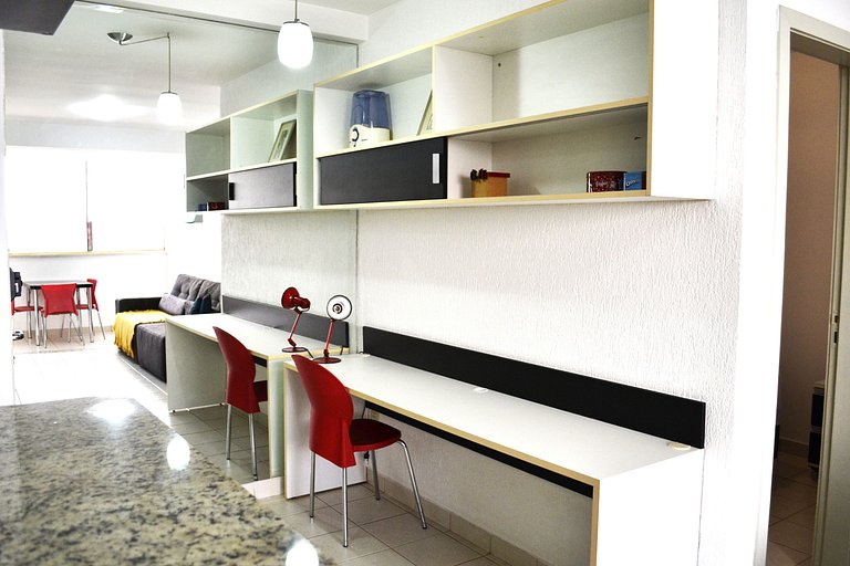 Relájate en GYN: Piscina, sauna y vista panorámica