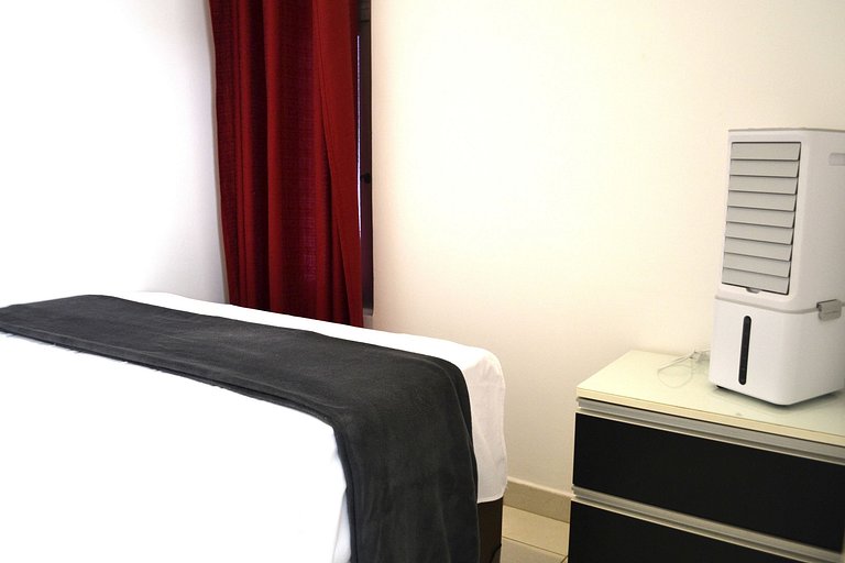 Relájate en GYN: Piscina, sauna y vista panorámica