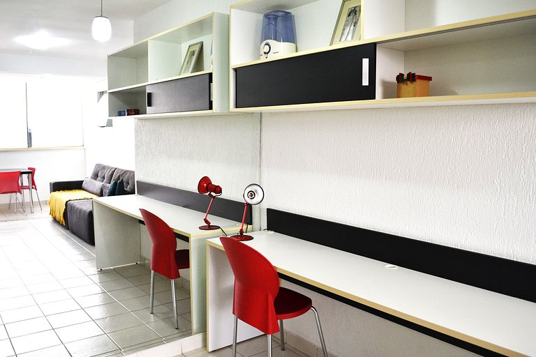 Relájate en GYN: Piscina, sauna y vista panorámica