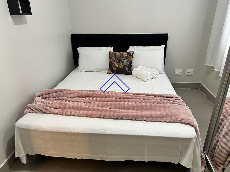 2-BR Apt w/ A/C & private barbecue near Flamboyant