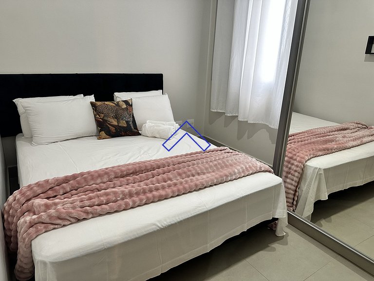 Apt 2Q +Ar +Churrasq Privativa /Próx Flamboyant