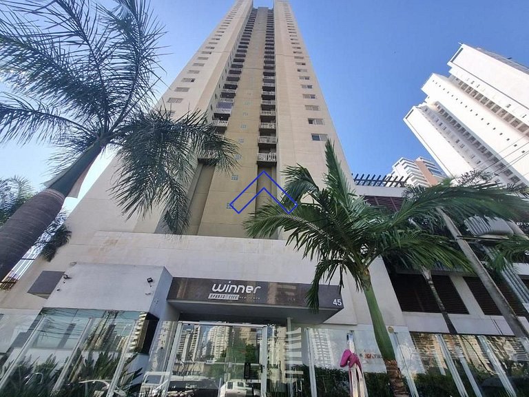 Apt con balcón y área de ocio estilo resort