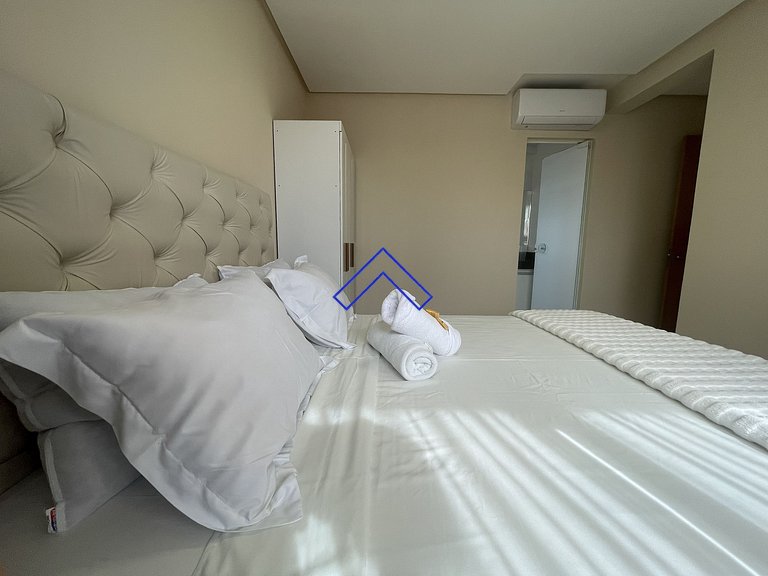 Spacious 2 Bedrooms with Suite | 5 Minutes from Buriti Shop