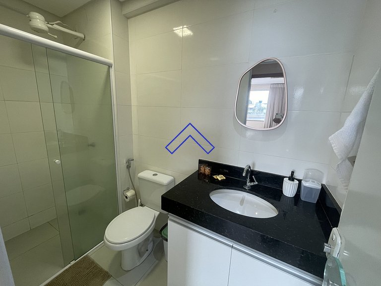 Espacioso departamento de 2 habitaciones con suite a 5 minut