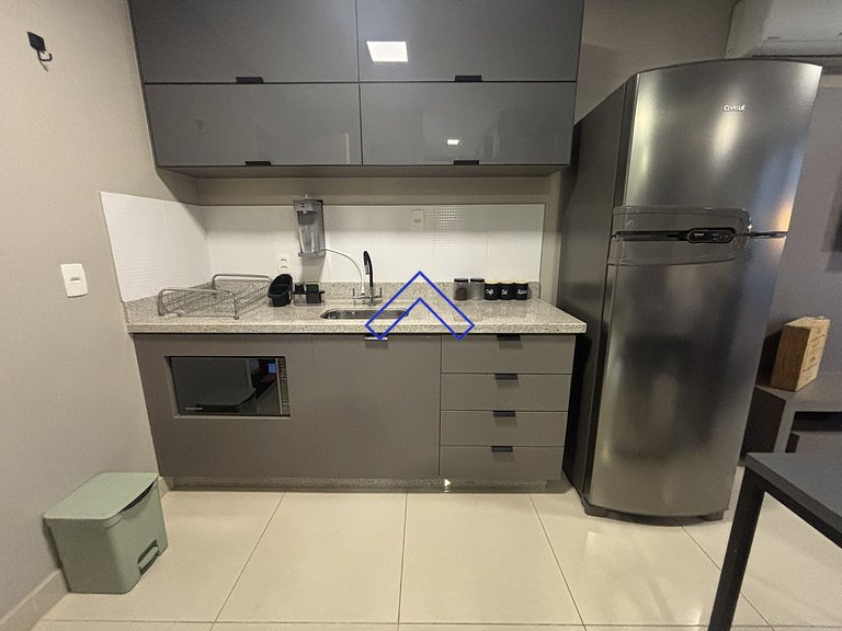 DNA1203G - Amazing Rooftop Heated Pool and Gym