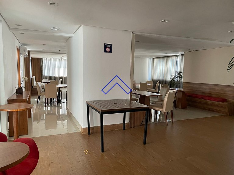 BF2414 - Modern + complete walking distance Flamboyant Park