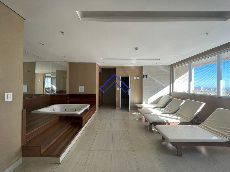 BF2414 - Modern + complete walking distance Flamboyant Park