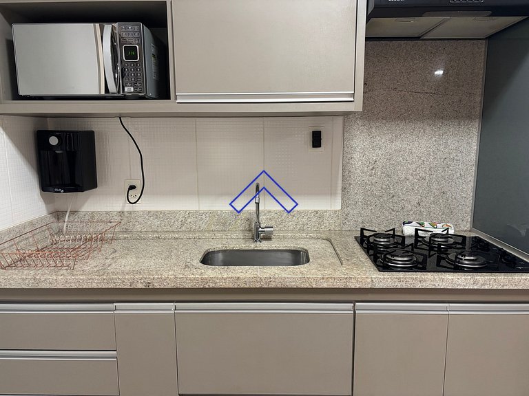 DNA906B - Impressive rooftop with heated pool and gym
