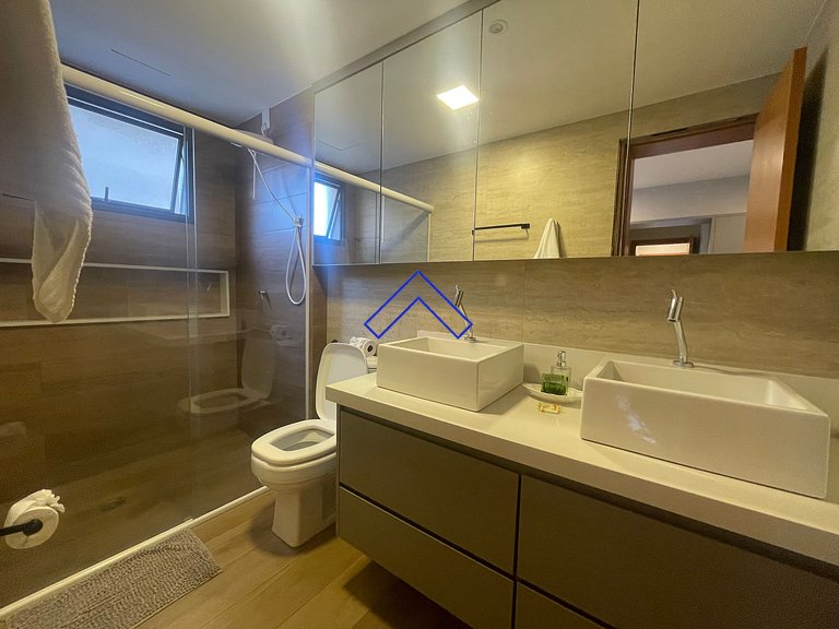 Perto Hospital, Shopping, 3 Suites, Piscina