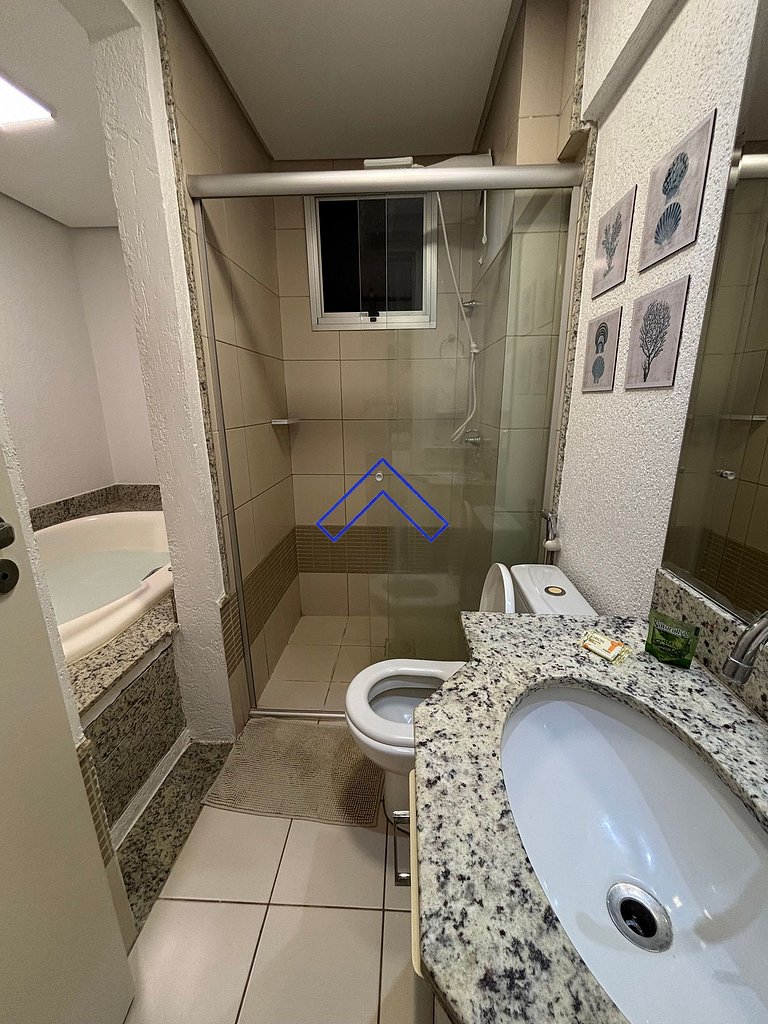 U1601B - Romantic and Charming, Private Whirlpool Bathtub