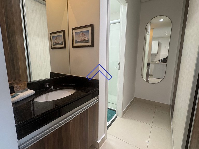 DNA1203G - Amazing Rooftop Heated Pool and Gym